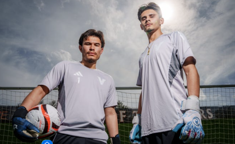Valley goalkeepers share time as Iowa title defense begins